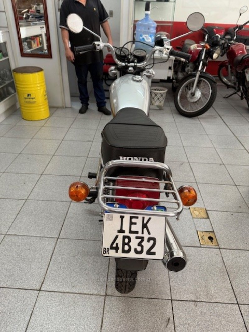 ML 125  - 1981 - GARIBALDI
