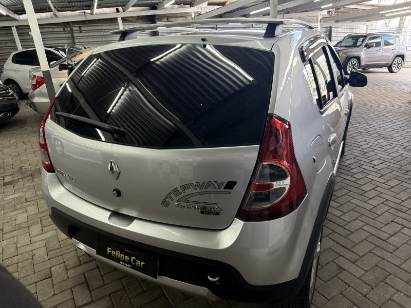 SANDERO 1.6 STEPWAY 16V FLEX 4P MANUAL - 2010 - CAXIAS DO SUL