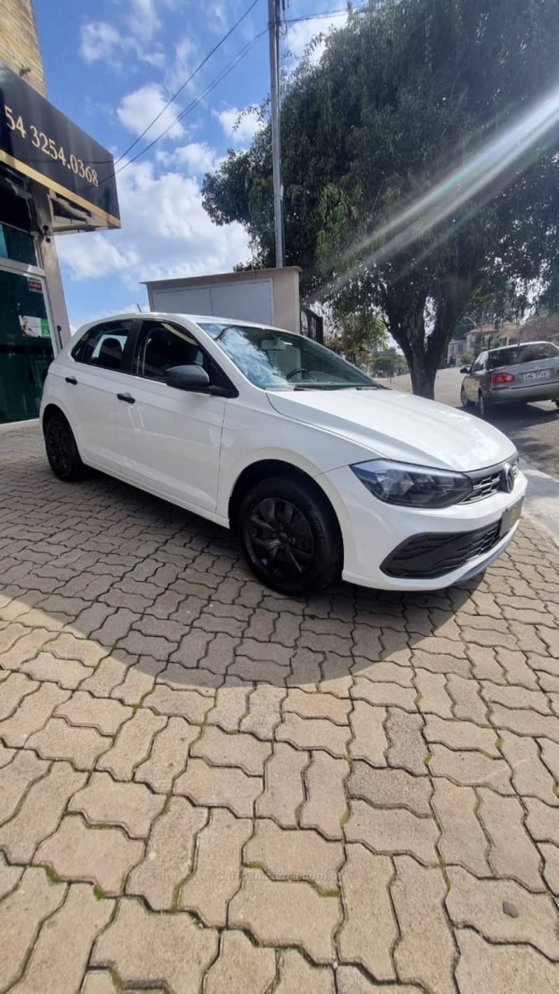 POLO 1.0 MPI TRACK 4P MANUAL