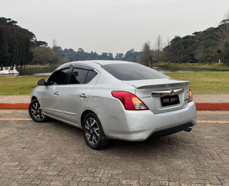 VERSA 1.6 16V FLEX UNIQUE 4P XTRONIC - 2017 - SãO FRANCISCO DE PAULA
