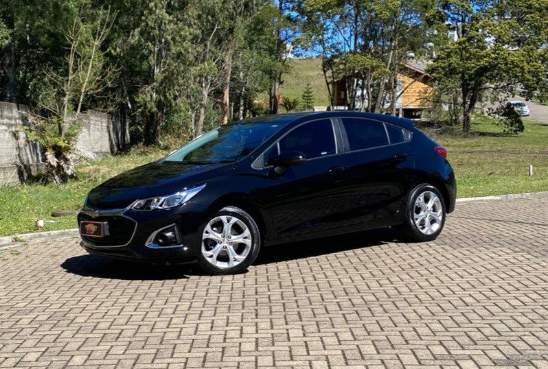 CRUZE  - 2022 - CANELA