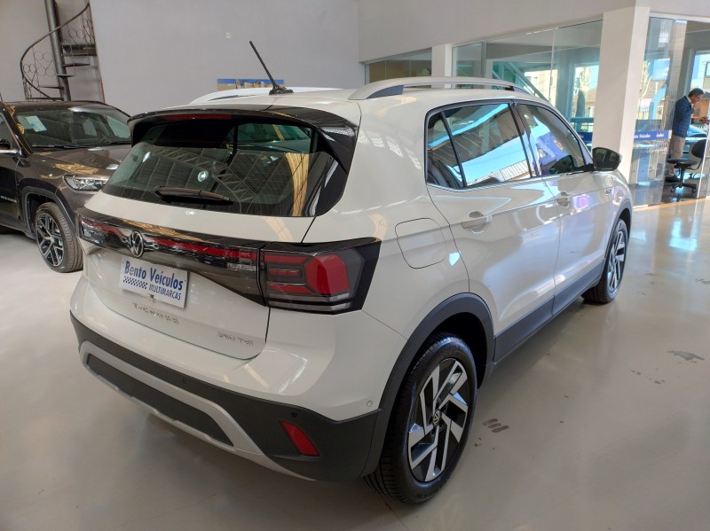 T-CROSS 1.4 HIGHLINE TSI 16V FLEX 4P AUTOMÁTICO - 2025 - BENTO GONçALVES
