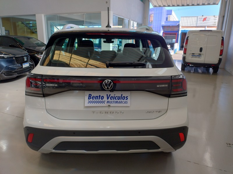T-CROSS 1.4 HIGHLINE TSI 16V FLEX 4P AUTOMÁTICO - 2025 - BENTO GONçALVES