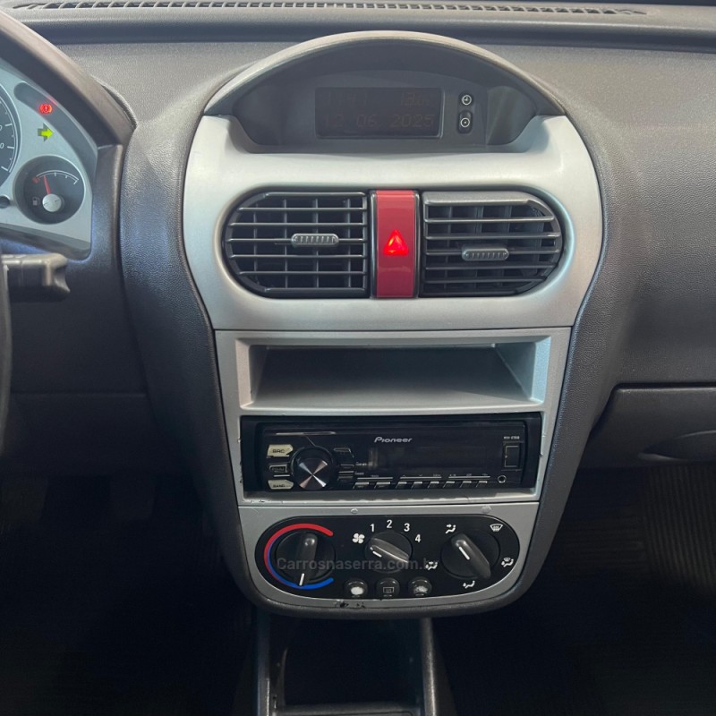 CORSA 1.4 MPFI PREMIUM SEDAN 8V FLEX 4P MANUAL - 2008 - TAQUARA