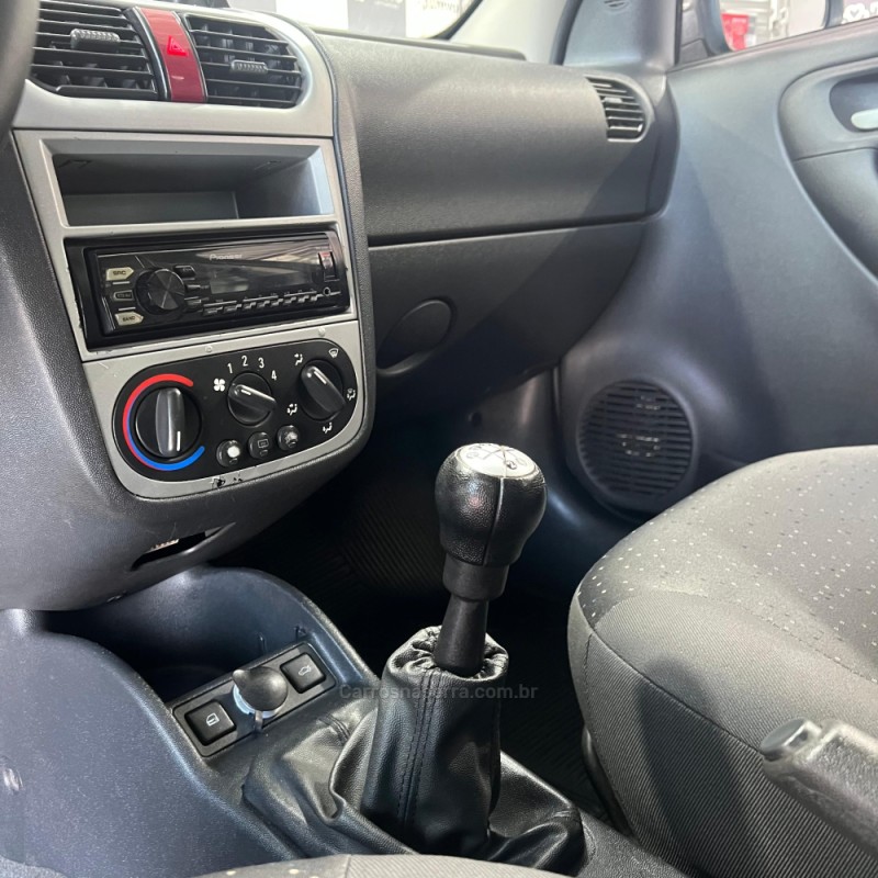 CORSA 1.4 MPFI PREMIUM SEDAN 8V FLEX 4P MANUAL - 2008 - TAQUARA