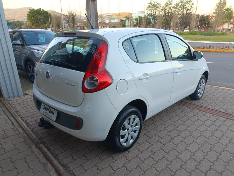 PALIO 1.0 MPI ATTRACTIVE 8V FLEX 4P MANUAL - 2015 - BOM PRINCíPIO
