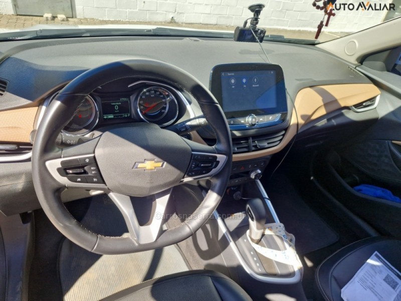ONIX 1.0	PREMIER PLUS 8V TURBO FLEX 4P AUTOMÁTICO - 2024 - CAXIAS DO SUL
