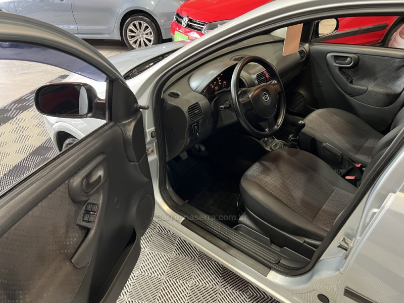 CORSA 1.4 MPFI MAXX 8V FLEX 4P MANUAL - 2011 - BENTO GONçALVES