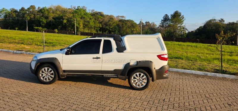 STRADA 1.8 MPI ADVENTURE CE 16V FLEX 2P MANUAL - 2016 - IVOTI