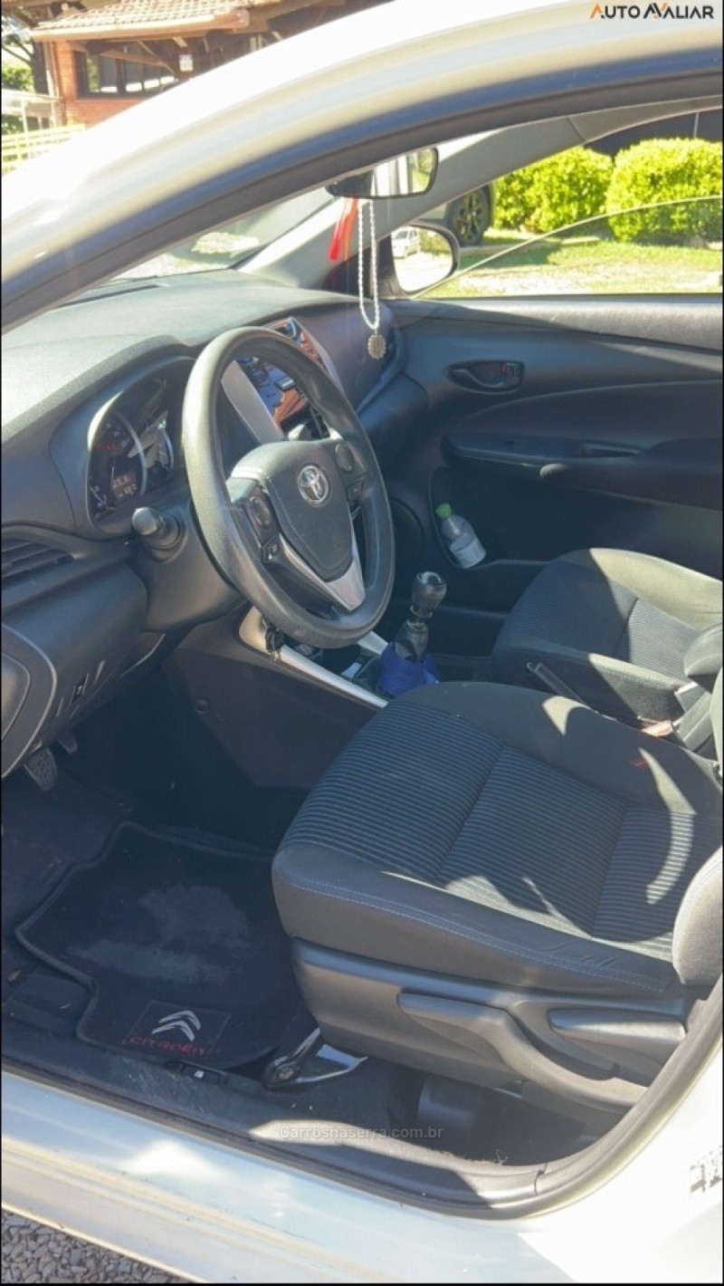 YARIS 1.5 XL LIVE SEDAN 16V FLEX 4P MANUAL - 2020 - CAXIAS DO SUL