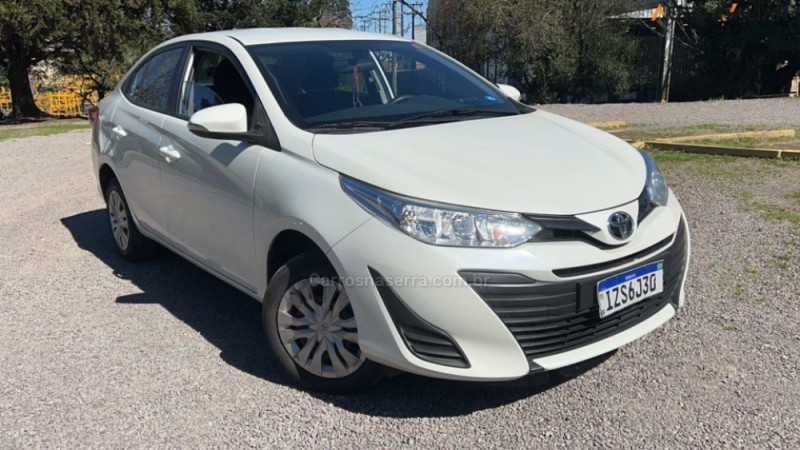 yaris 1.5 xl live sedan 16v flex 4p manual 2020 caxias do sul