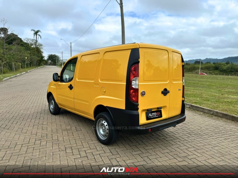 DOBLÓ 1.4 MPI CARGO FLEX 2P MANUAL - 2016 - SAPIRANGA