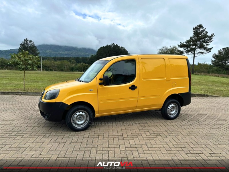 DOBLÓ 1.4 MPI CARGO FLEX 2P MANUAL - 2016 - SAPIRANGA