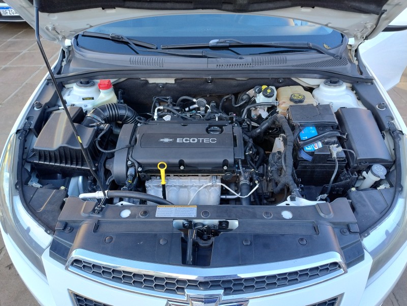 CRUZE 1.8 LT SPORT6 16V FLEX 4P MANUAL - 2013 - VACARIA