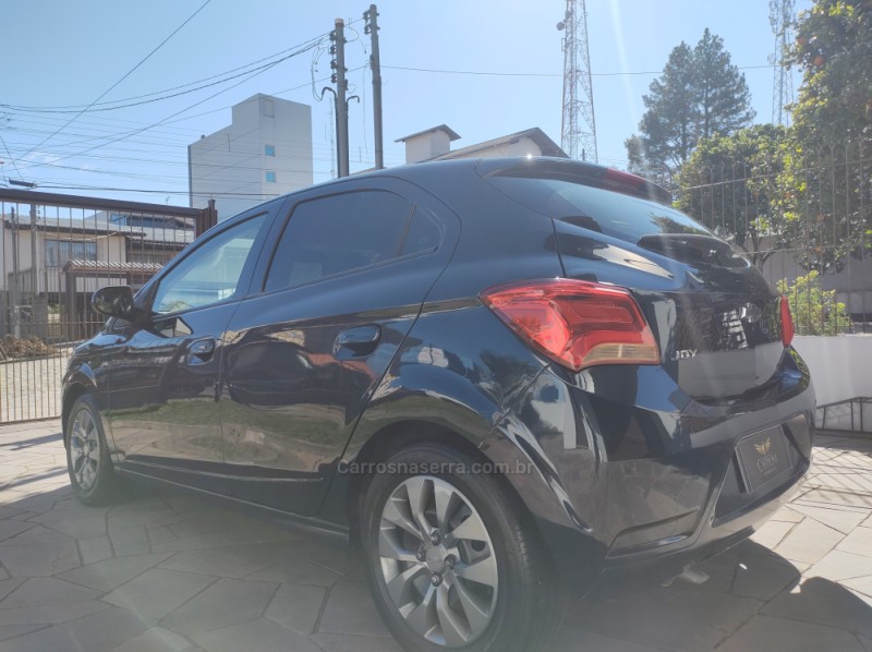 ONIX 1.0 JOY HATCH 8VFLEX 4P MANUAL - 2020 - CAXIAS DO SUL