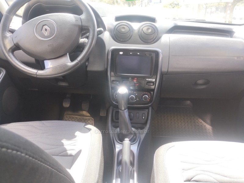 DUSTER RENAULT DUSTER 1.6 TECH ROAD DYNAMIQUE 4X2 16V FLEX 4P MANUAL - 2014 - CAXIAS DO SUL