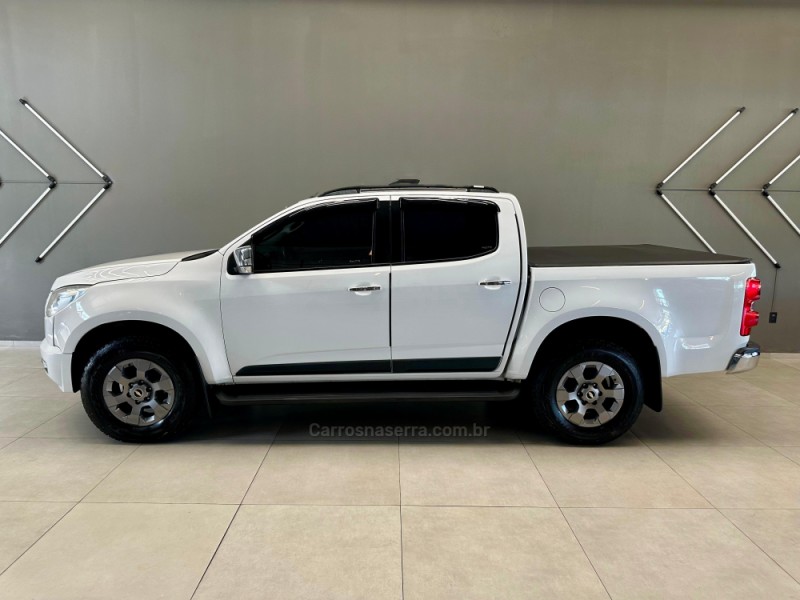 S10 2.4 MPFI LTZ 4X4 CD 8V FLEX 4P MANUAL - 2013 - SAPIRANGA