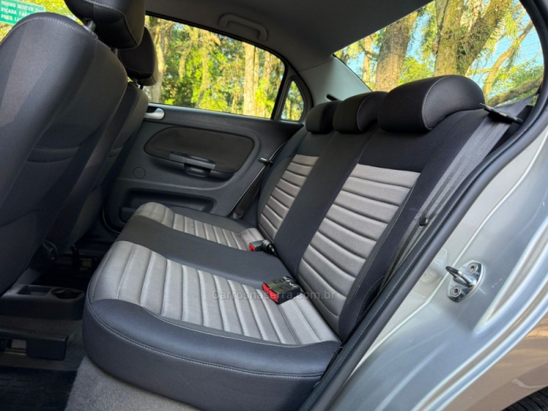 VOYAGE 1.6 MI COMFORTLINE 8V FLEX 4P AUTOMATIZADO - 2013 - DOIS IRMãOS