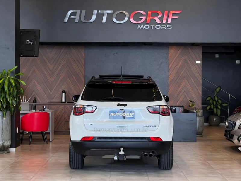 COMPASS 2.0 16V FLEX LIMITED AUTOMÁTICO - 2018 - CAMPO BOM