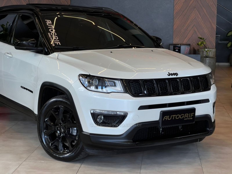 COMPASS 2.0 16V FLEX LIMITED AUTOMÁTICO - 2018 - CAMPO BOM