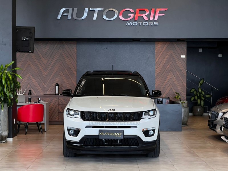 COMPASS 2.0 16V FLEX LIMITED AUTOMÁTICO - 2018 - CAMPO BOM