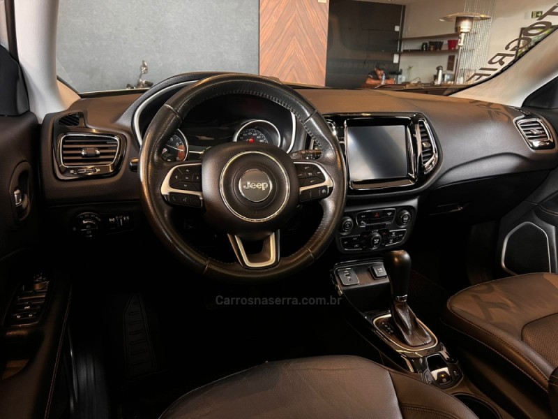 COMPASS 2.0 16V FLEX LIMITED AUTOMÁTICO - 2018 - CAMPO BOM