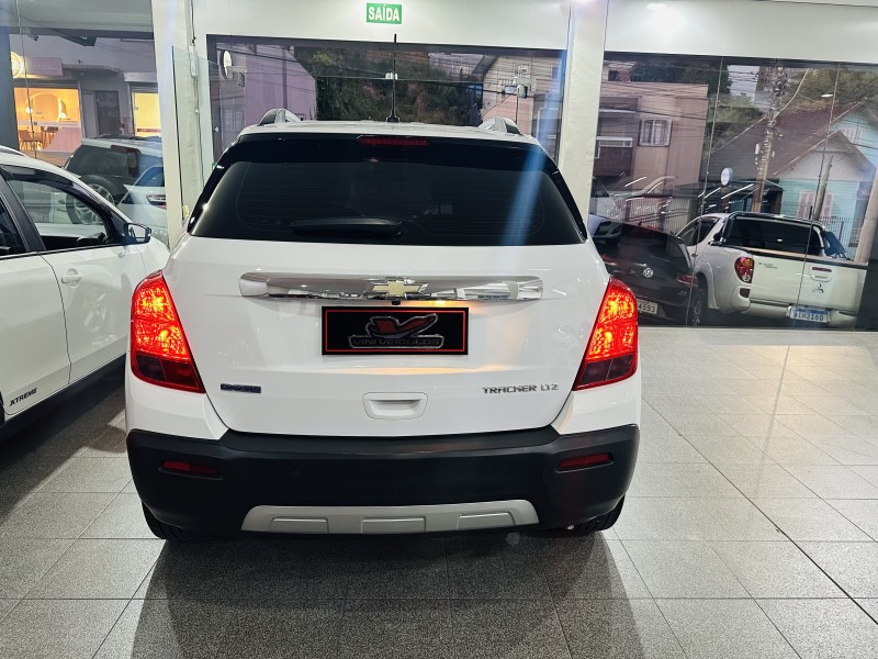 TRACKER 1.8 MPFI LTZ 4X2 16V FLEX 4P AUTOMÁTICO - 2014 - CAXIAS DO SUL