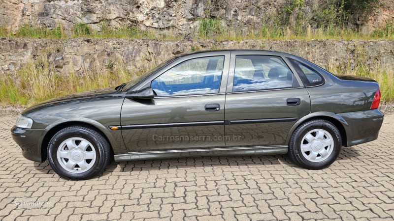 VECTRA 2.2 MPFI GLS 8V GASOLINA 4P MANUAL - 2000 - SãO MARCOS