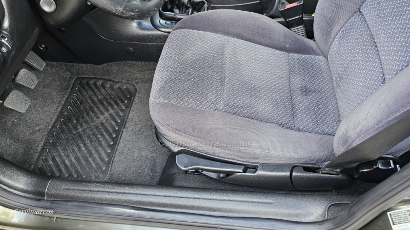 VECTRA 2.2 MPFI GLS 8V GASOLINA 4P MANUAL - 2000 - SãO MARCOS