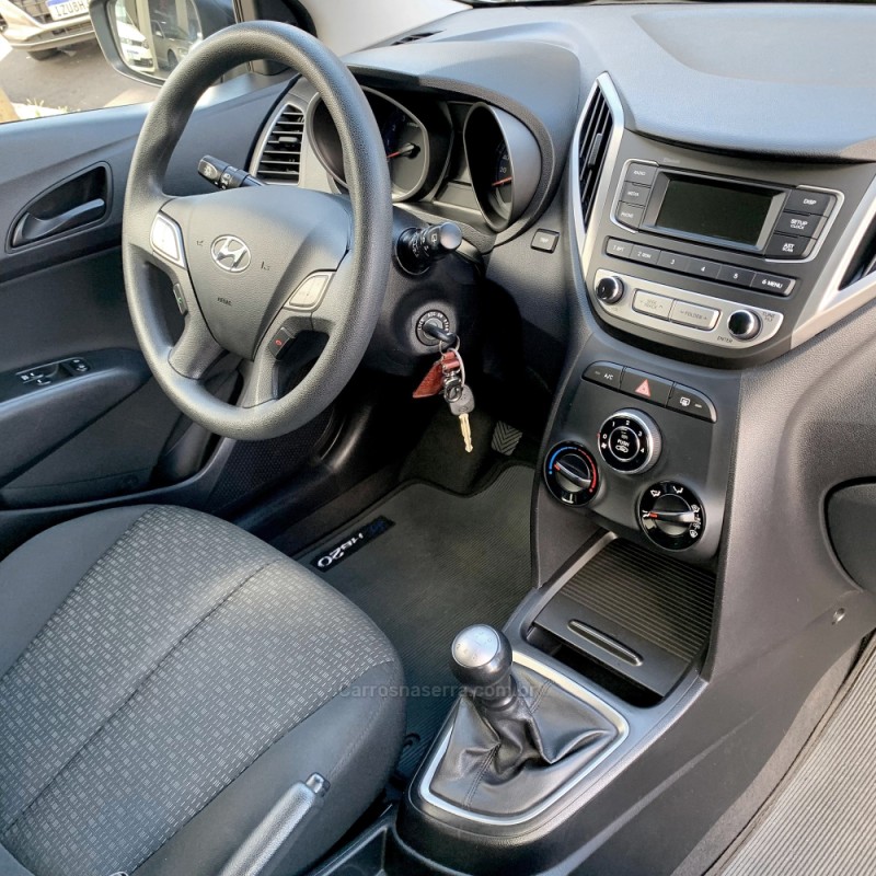 HB20 1.0 COMFORT 12V FLEX 4P MANUAL - 2018 - FLORES DA CUNHA
