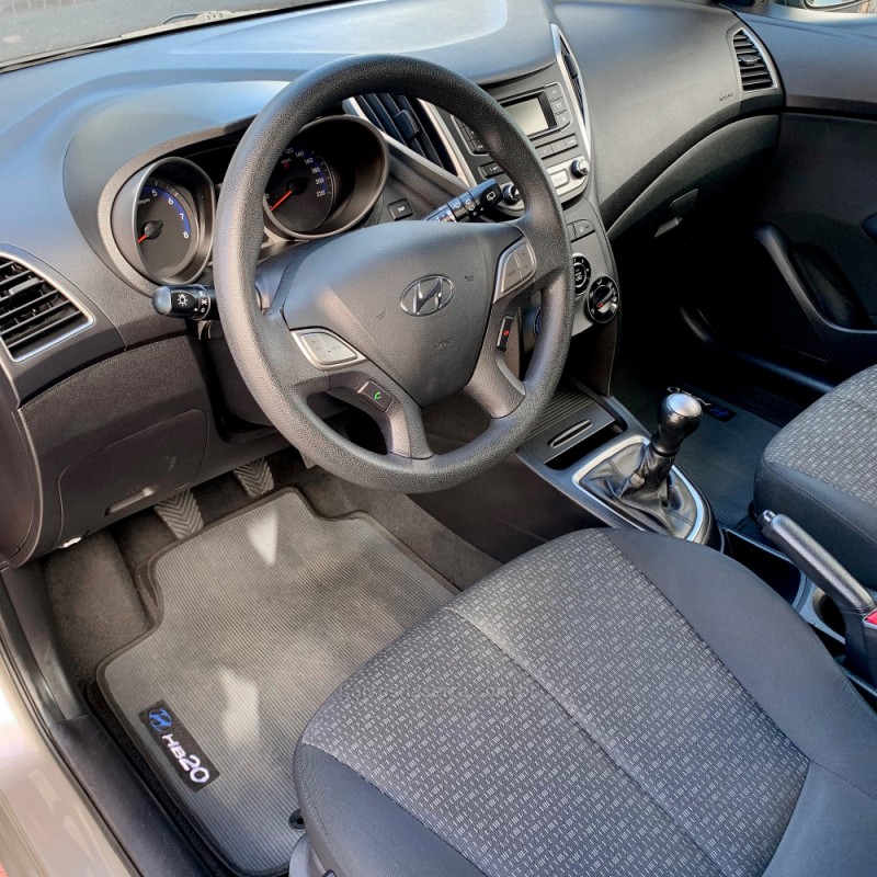 HB20 1.0 COMFORT 12V FLEX 4P MANUAL - 2018 - FLORES DA CUNHA