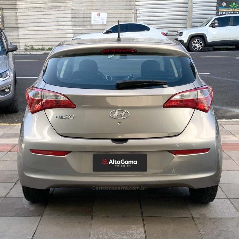HB20 1.0 COMFORT 12V FLEX 4P MANUAL - 2018 - FLORES DA CUNHA
