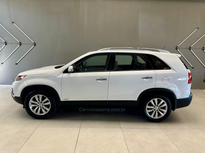 SORENTO 3.5 4X4 V6 24V GASOLINA 4P AUTOMÁTICO - 2012 - SAPIRANGA