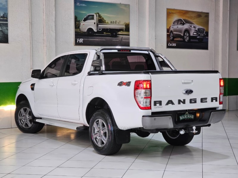 RANGER 2.2 XLS 4X4 CD 16V DIESEL 4P AUTOMÁTICO - 2022 - SAPUCAIA DO SUL