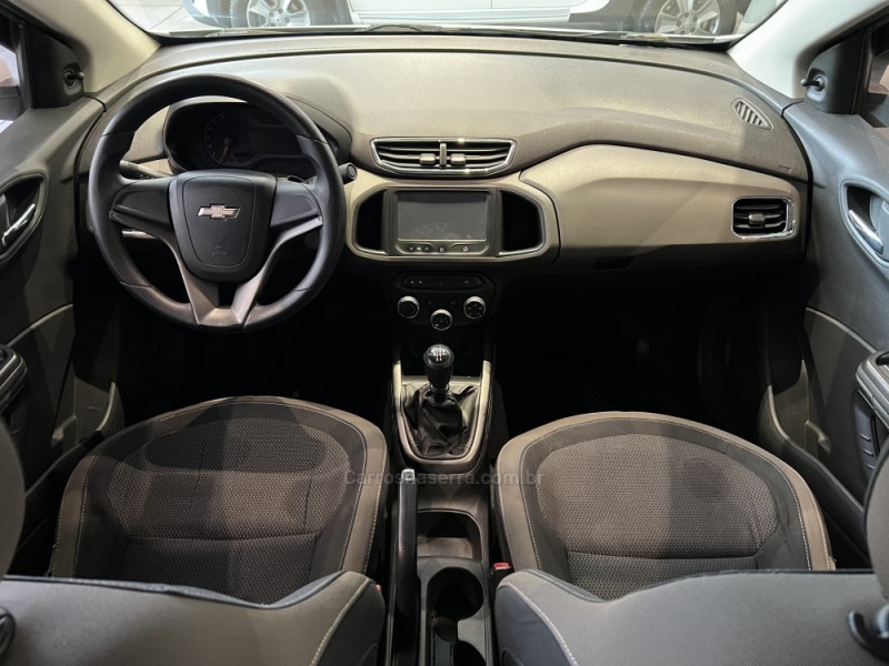 PRISMA 1.0 MPFI LT 8V FLEX 4P MANUAL - 2014 - CAXIAS DO SUL