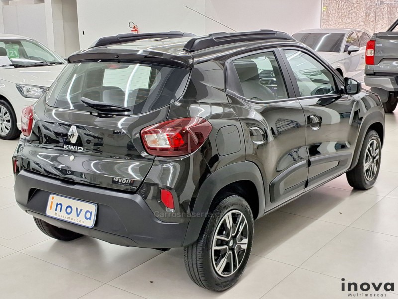 KWID 1.0 12V SCE FLEX INTENSE MANUAL - 2023 - NOVO HAMBURGO