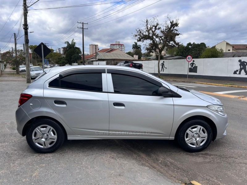 ONIX 1.0 JOY HATCH 8VFLEX 4P MANUAL - 2017 - VENâNCIO AIRES