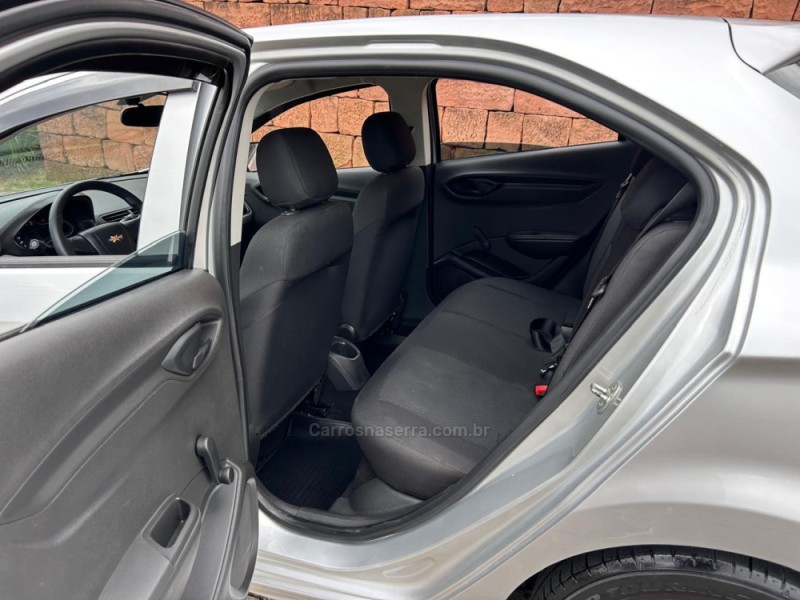 ONIX 1.0 JOY HATCH 8VFLEX 4P MANUAL - 2017 - VENâNCIO AIRES