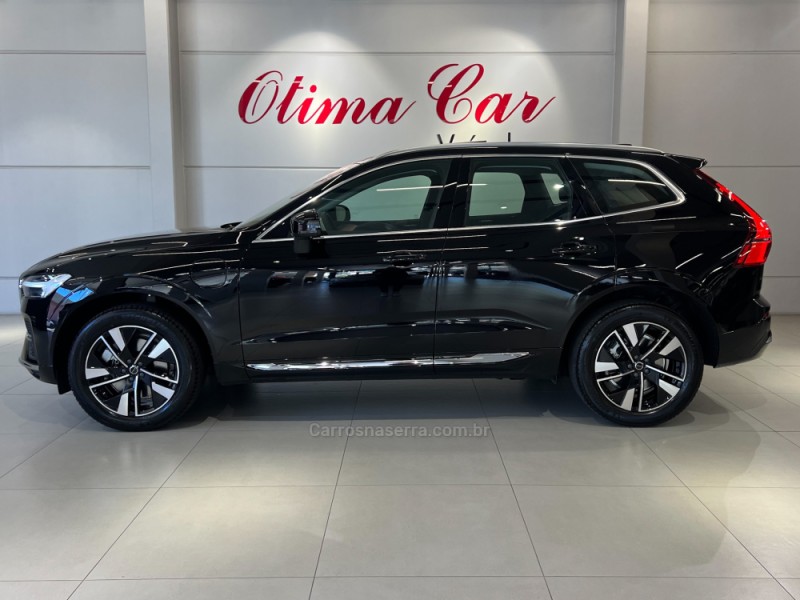 XC60 2.0 T8 RECHARGE PLUS AWD HIBRIDO 4P AUTOMÁTICO - 2026 - FLORES DA CUNHA