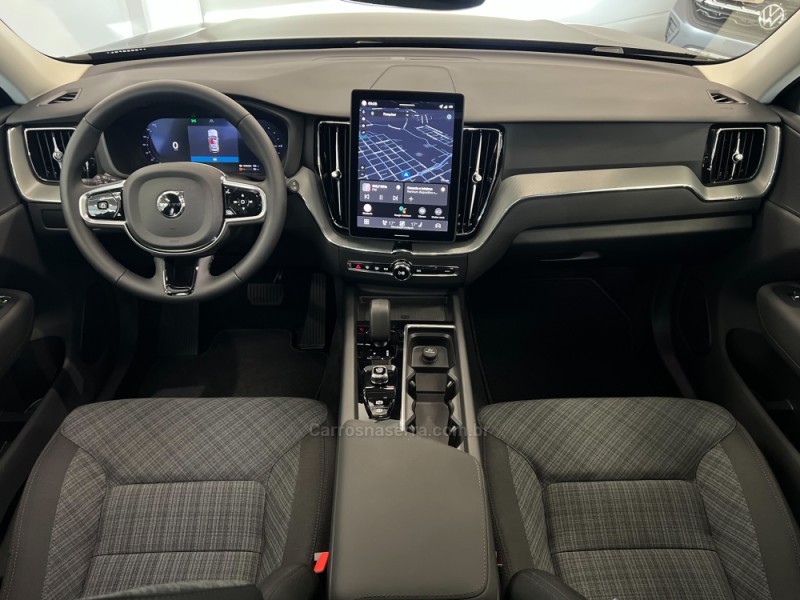 XC60 2.0 T8 RECHARGE PLUS AWD HIBRIDO 4P AUTOMÁTICO - 2026 - FLORES DA CUNHA