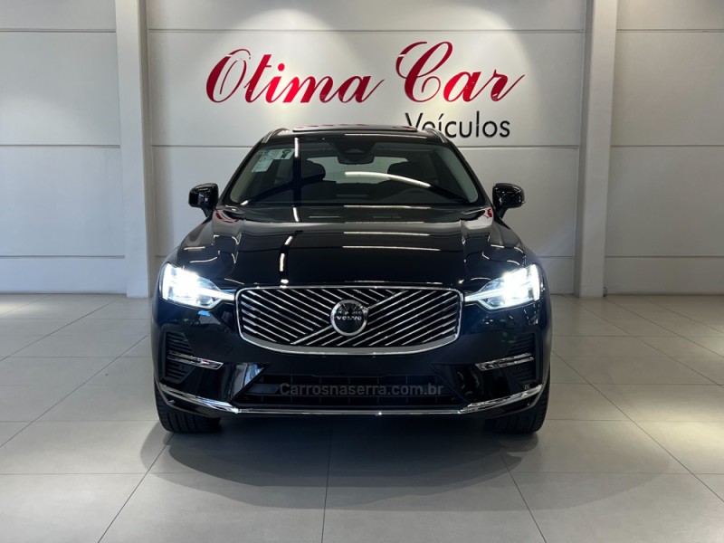 XC60 2.0 T8 RECHARGE PLUS AWD HIBRIDO 4P AUTOMÁTICO - 2026 - FLORES DA CUNHA