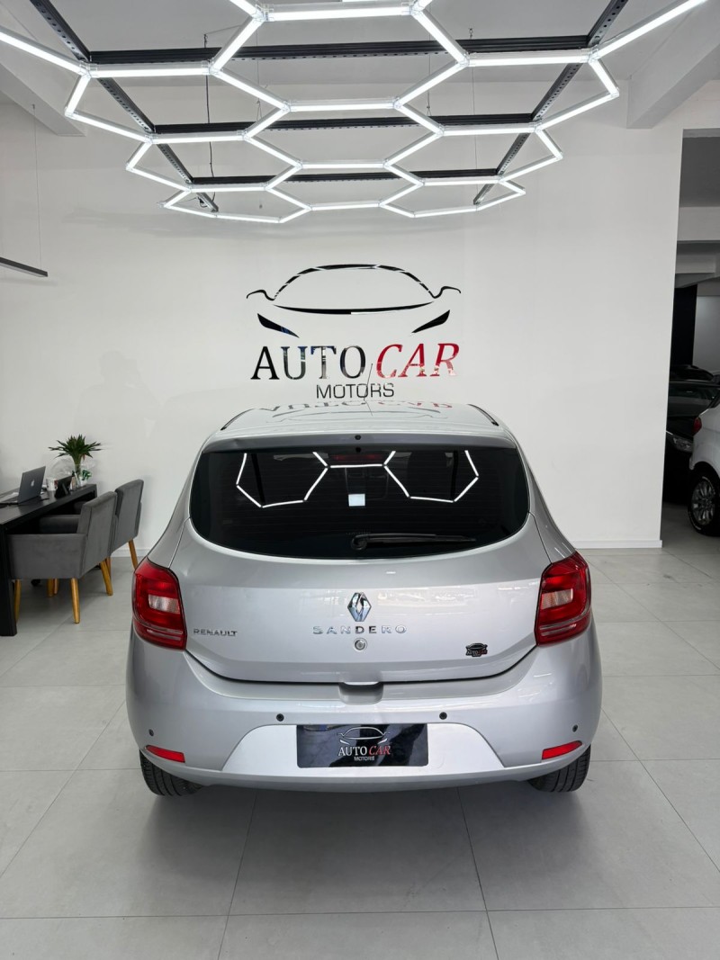 SANDERO 1.0 EXPRESSION 16V FLEX 4P MANUAL - 2018 - CAXIAS DO SUL