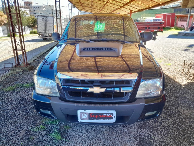 S10 2.4 MPFI ADVANTAGE 4X2 CS 8V FLEX 2P MANUAL - 2011 - VERANóPOLIS