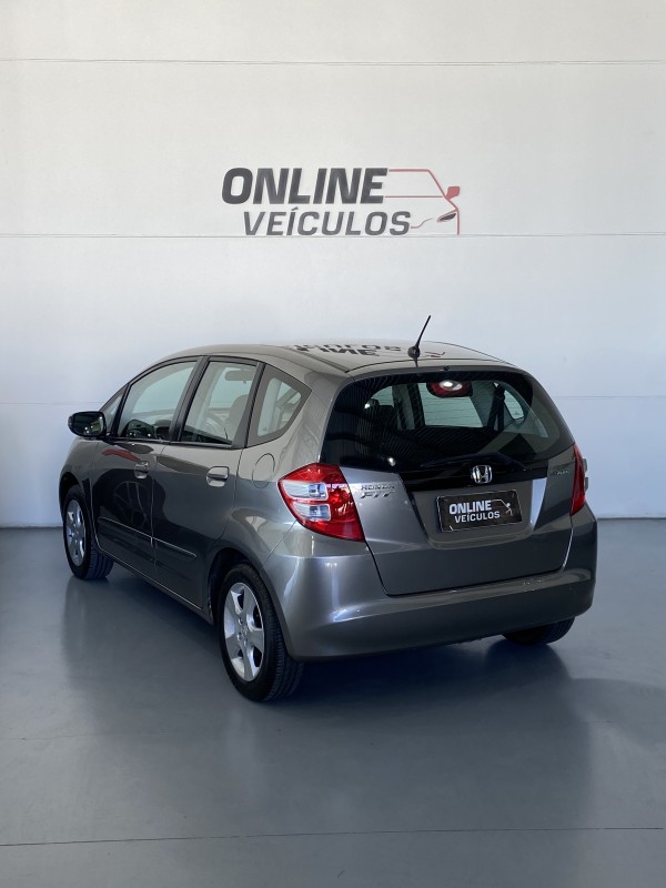 FIT 1.4 LX 8V FLEX 4P MANUAL - 2012 - FARROUPILHA