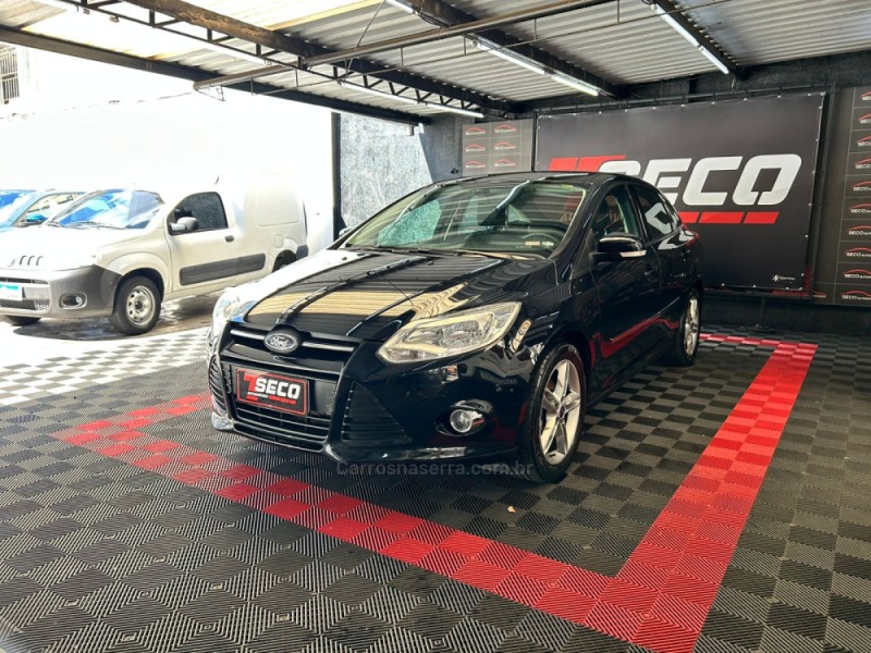 focus 2.0 se fastback 16v flex 4p automatico 2015 passo fundo
