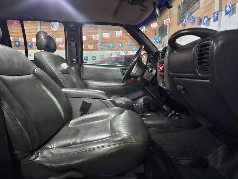 S10 2.4 MPFI EXECUTIVE 4X2 CD 8V FLEX 4P MANUAL - 2010 - CAXIAS DO SUL