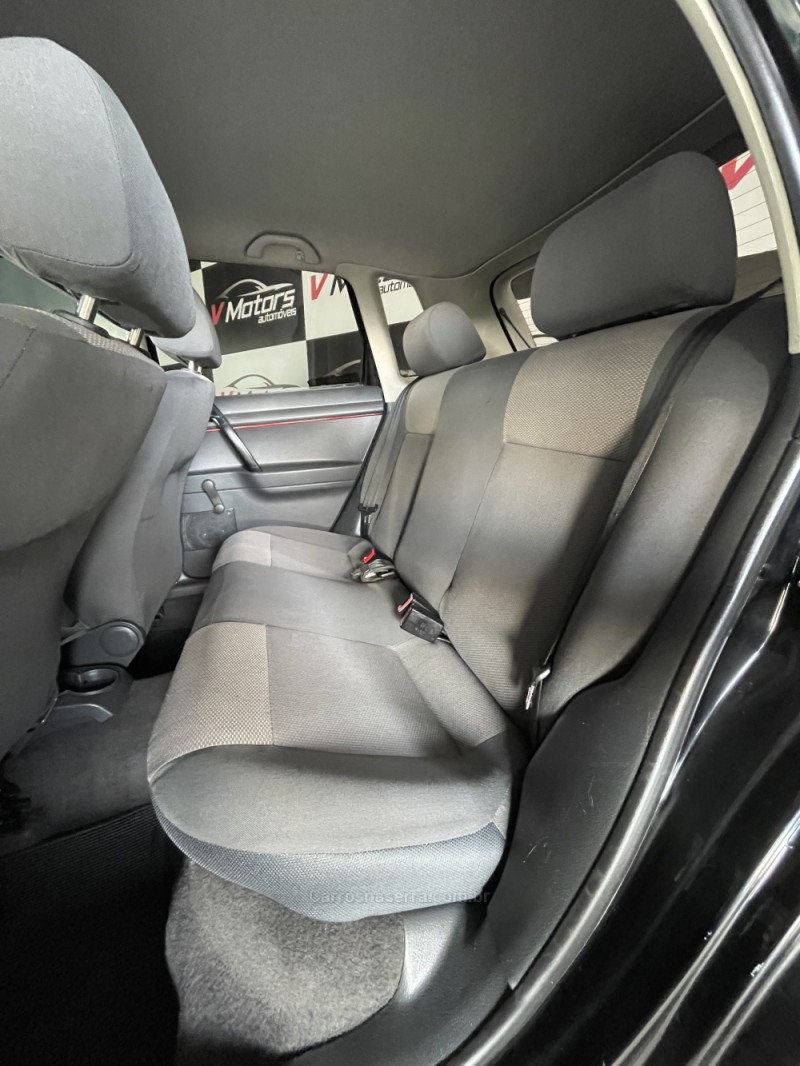 POLO 1.6 MI 8V TOTAL FLEX 4P MANUAL - 2007 - PAROBé