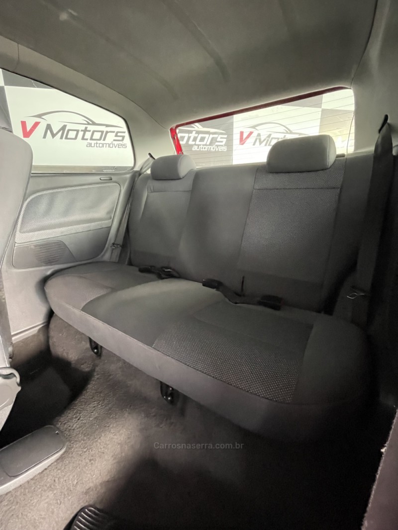 FOX 1.0 MI TREND 8V FLEX 2P MANUAL - 2012 - PAROBé