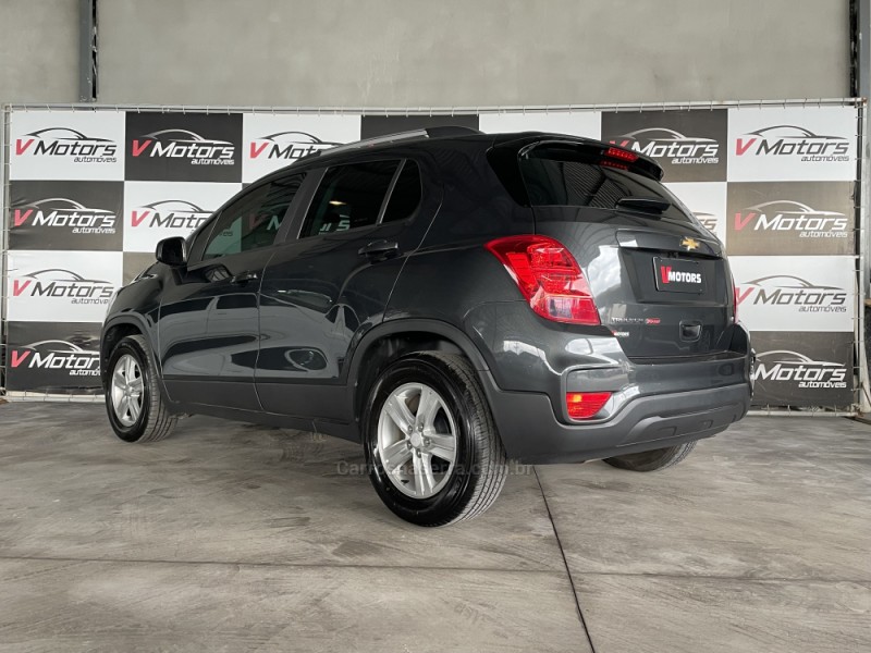 TRACKER 1.4 16V TURBO FLEX LT AUTOMÁTICO - 2017 - PAROBé