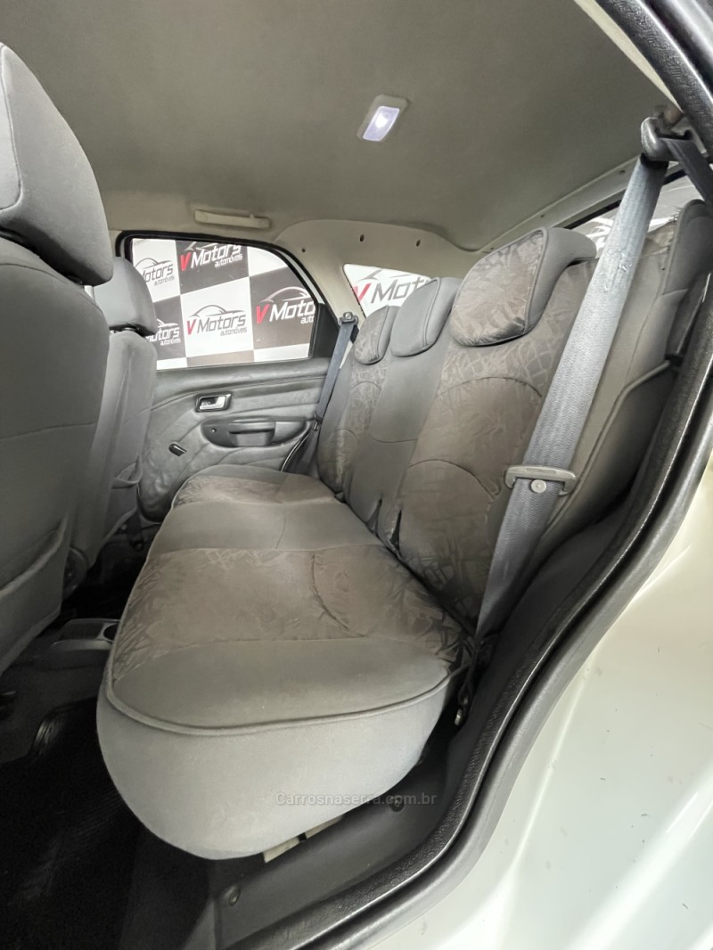 PALIO 1.8 MPI ADVENTURE WEEKEND 8V FLEX 4P MANUAL - 2010 - PAROBé